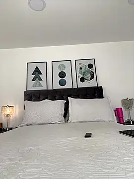 Snapshot of exoticcute chatting on November 30, 2025, 3:27 pm exoticcute online show from November 30, 2025, 3:27 pm