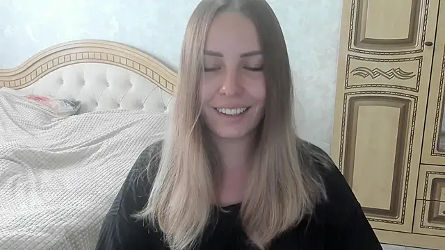 Snapshot of Mia_shy1 chatting on October 26, 2025, 10:10 am Mia shy1 online show from October 26, 2025, 10:10 am