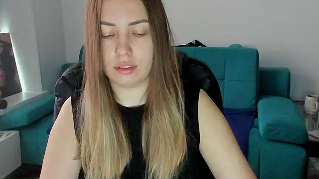 Snapshot of Mia_shy1 chatting on February 27, 2026, 5:40 am Mia shy1 online show from February 27, 2026, 5:40 am