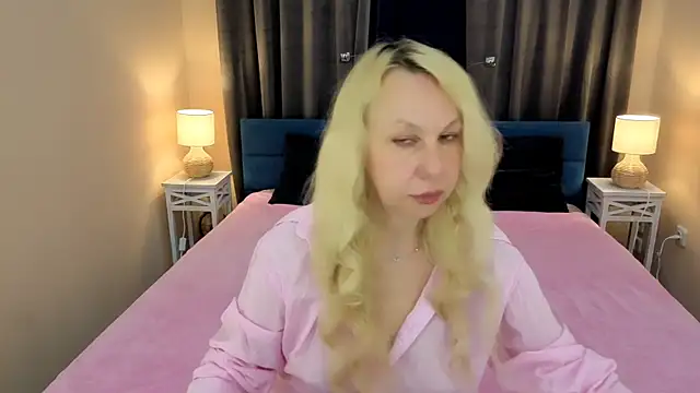 Anny Jey  online show from June 24, 2026, 6:40 pm