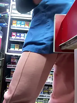 MikyVesela online show from December 4, 2024, 5:55 pm