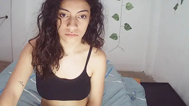 stephybrowm7 online show from October 24, 2025, 3:41 pm