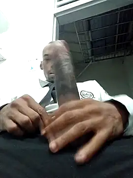 moro28vergon online show from September 11, 2025, 2:22 am