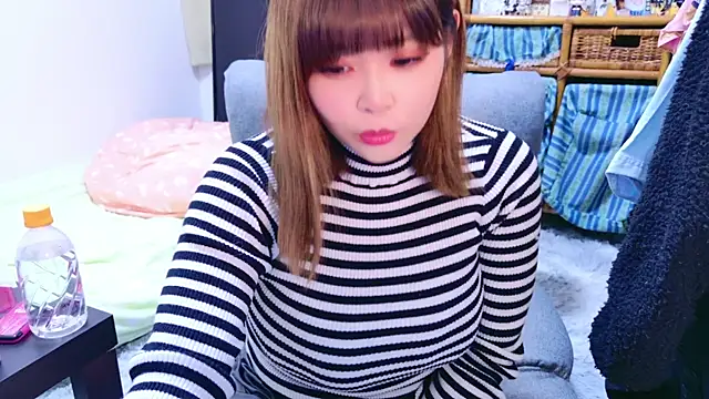 Megu Melon online show from January 3, 2025, 10:09 am