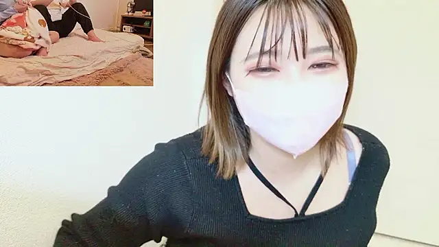 Megu Melon online show from March 29, 2026, 1:11 pm