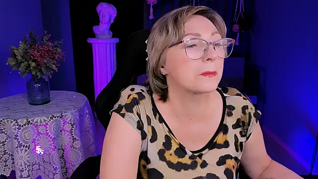 Snapshot of sugar_vivien chatting on January 15, 2025, 3:18 pm sugar vivien online show from January 15, 2025, 3:18 pm