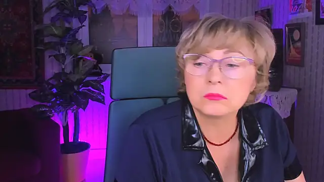 Snapshot of sugar_vivien chatting on September 11, 2025, 1:11 pm sugar vivien online show from September 11, 2025, 1:11 pm