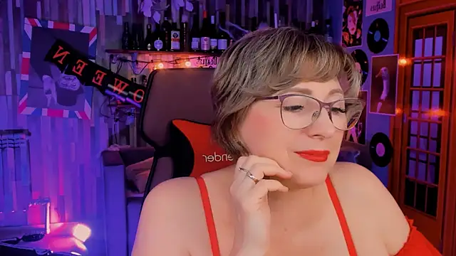 Snapshot of sugar_vivien chatting on October 25, 2025, 1:29 pm sugar vivien online show from October 25, 2025, 1:29 pm