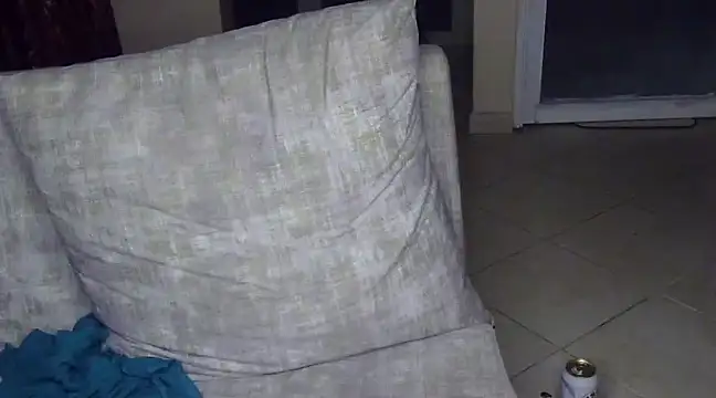 Cute princcess online show from February 1, 2025, 9:29 pm