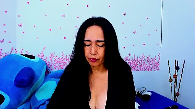 Snapshot of HorniestMilf chatting on June 6, 2026, 7:07 pm HorniestMilf online show from June 6, 2026, 7:07 pm