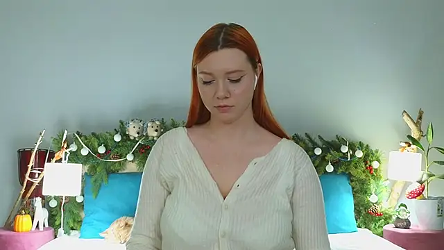 Snapshot of MileyMiller chatting on December 21, 2024, 2:15 pm MileyMiller online show from December 21, 2024, 2:15 pm