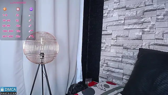 BellaOdisea online show from February 12, 2025, 9:54 pm