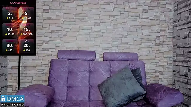 BellaOdisea online show from October 29, 2025, 9:27 pm