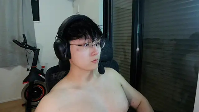 Tkcqcc online show from October 19, 2025, 1:12 pm