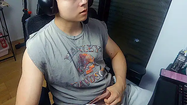 Tkcqcc online show from July 21, 2026, 4:15 am