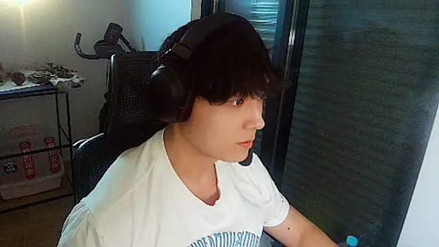 Tkcqcc online show from July 29, 2026, 8:29 pm