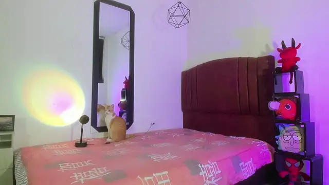 Snapshot of alisson_zafiro_ chatting on December 18, 2024, 9:14 am alisson zafiro online show from December 18, 2024, 9:14 am