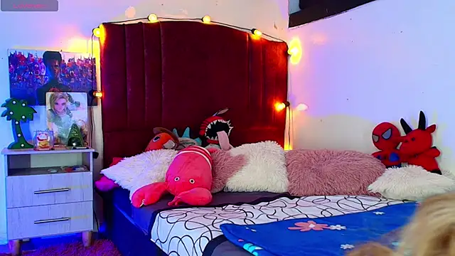 Snapshot of alisson_zafiro_ chatting on October 8, 2025, 3:04 am alisson zafiro online show from October 8, 2025, 3:04 am