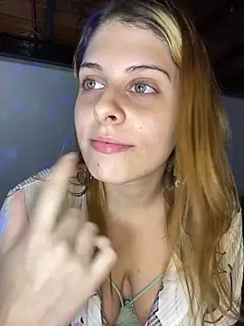 Snapshot of FlorBich chatting on March 14, 2025, 7:23 pm FlorBich online show from March 14, 2025, 7:23 pm