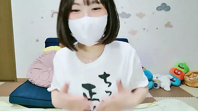 Snapshot of _Iroha_99 chatting on May 18, 2026, 2:34 pm Iroha 99 online show from May 18, 2026, 2:34 pm