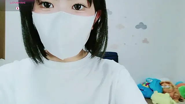 Snapshot of _Iroha_99 chatting on June 16, 2026, 2:41 pm Iroha 99 online show from June 16, 2026, 2:41 pm