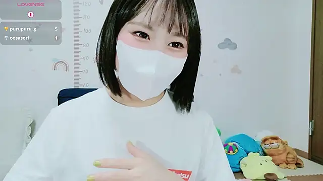 Snapshot of _Iroha_99 chatting on June 24, 2026, 2:49 pm Iroha 99 online show from June 24, 2026, 2:49 pm