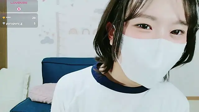 Snapshot of _Iroha_99 chatting on July 29, 2026, 2:26 pm Iroha 99 online show from July 29, 2026, 2:26 pm