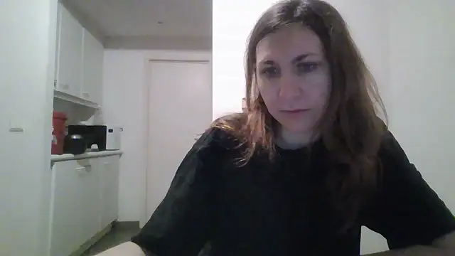 JasmineGlamour online show from March 1, 2026, 6:32 pm