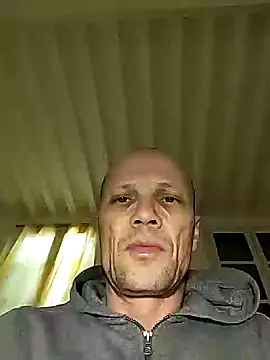 Snapshot of wedge75 chatting on October 12, 2025, 8:46 am wedge75 online show from October 12, 2025, 8:46 am