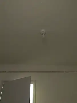 Snapshot of wedge75 chatting on January 15, 2026, 4:55 pm wedge75 online show from January 15, 2026, 4:55 pm