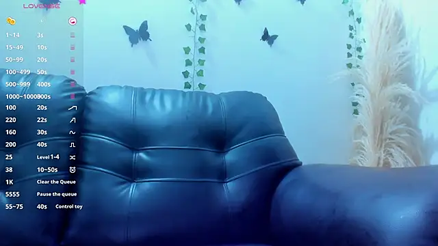 Amani Bakir online show from October 16, 2025, 11:44 am