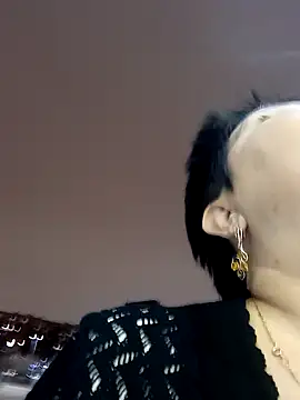 Snapshot of FantasyMichelle chatting on December 15, 2024, 5:20 pm FantasyMichelle online show from December 15, 2024, 5:20 pm