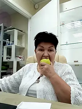 Snapshot of FantasyMichelle chatting on December 30, 2024, 10:43 am FantasyMichelle online show from December 30, 2024, 10:43 am