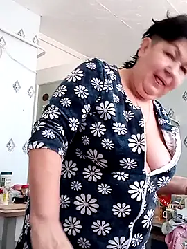 Snapshot of FantasyMichelle chatting on February 24, 2025, 7:00 am FantasyMichelle online show from February 24, 2025, 7:00 am