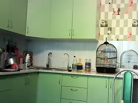 Snapshot of FantasyMichelle chatting on February 28, 2025, 6:21 am FantasyMichelle online show from February 28, 2025, 6:21 am