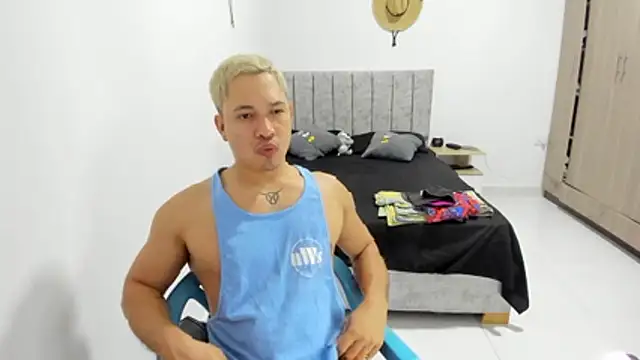 Valerioe online show from May 4, 2026, 2:13 pm