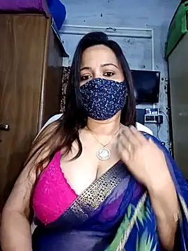 albelasummi702 online show from February 1, 2025, 1:12 am