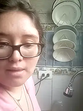 Snapshot of loba9706 chatting on December 14, 2024, 3:47 pm loba9706 online show from December 14, 2024, 3:47 pm