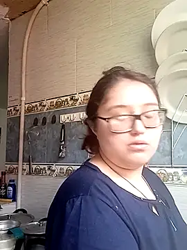 Snapshot of loba9706 chatting on January 6, 2025, 4:23 pm loba9706 online show from January 6, 2025, 4:23 pm