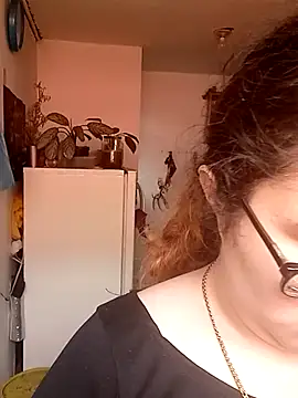 Snapshot of loba9706 chatting on February 21, 2025, 3:10 pm loba9706 online show from February 21, 2025, 3:10 pm