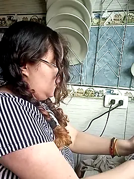 Snapshot of loba9706 chatting on February 26, 2025, 8:22 pm loba9706 online show from February 26, 2025, 8:22 pm