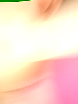 Snapshot of loba9706 chatting on March 1, 2025, 12:45 pm loba9706 online show from March 1, 2025, 12:45 pm