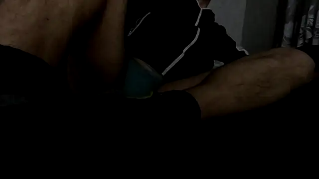 Snapshot of T0Yforeskin chatting on February 6, 2026, 10:13 pm T0Yforeskin online show from February 6, 2026, 10:13 pm