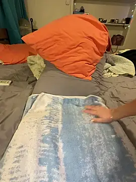 AllieCatWhore online show from December 27, 2024, 11:21 pm