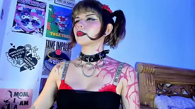 yourrosenrot online show from September 24, 2025, 2:04 am