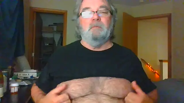 Snapshot of Doherty10 chatting on August 2, 2026, 8:02 am Doherty10 online show from August 2, 2026, 8:02 am