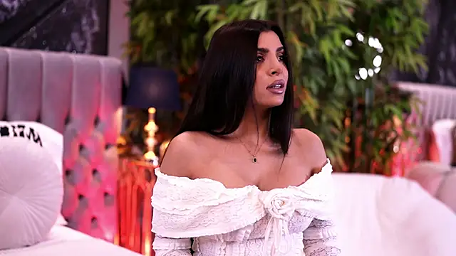 NicoleCellini online show from January 13, 2026, 7:08 pm