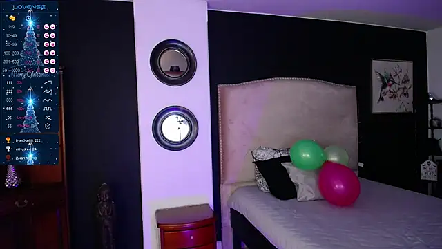 Snapshot of lia_huan chatting on December 27, 2024, 5:59 pm lia huan online show from December 27, 2024, 5:59 pm