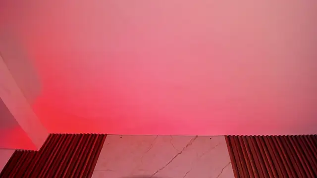 Snapshot of Emiilycollins chatting on January 29, 2025, 1:05 am Emiilycollins online show from January 29, 2025, 1:05 am