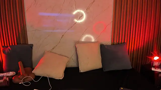 Snapshot of Emiilycollins chatting on January 30, 2025, 11:13 pm Emiilycollins online show from January 30, 2025, 11:13 pm